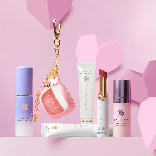 Free Full-Dimension Kissu Lip Masks and Keychain Holder at Tatcha