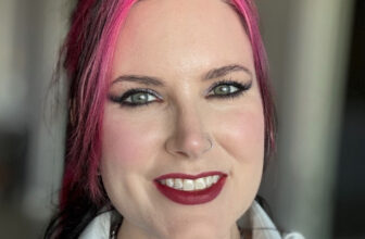 Autumn Vampy Lip Combo Make-up Look