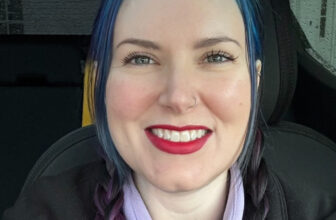 New Yr New Hair with Perspective Hair Dye Courageous