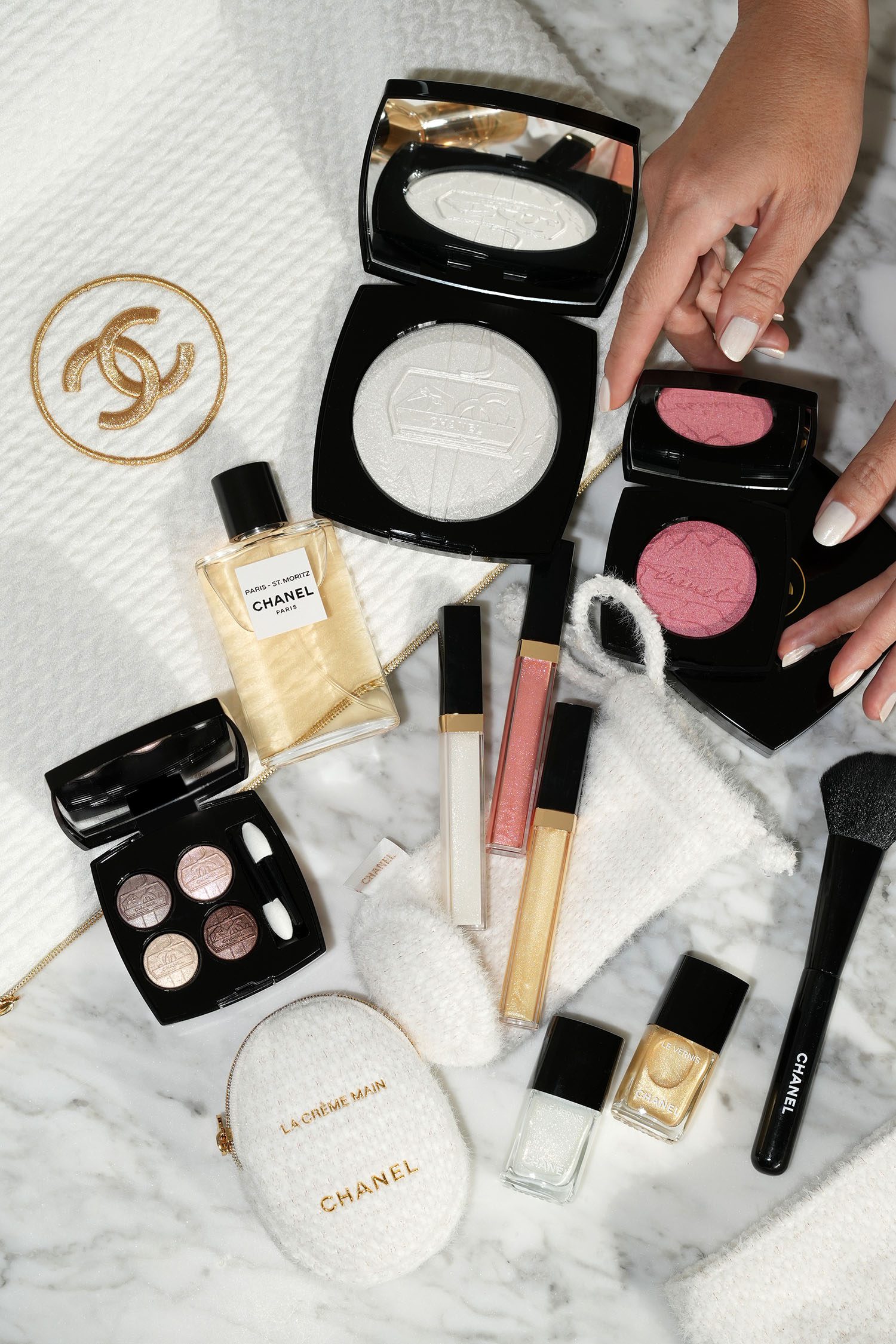 Chanel Vacation 2026 – The Magnificence Look E-book Chanel Vacation 2026 – The Magnificence Look E-book
