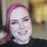 Finest Make-up for Journey from a Daring Magnificence Lover