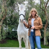 Jennifer Flavin Stallone’s Anti-Growing older Ideas & Weight loss plan — Stunning Make-up Search