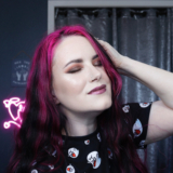 R.E.M. Magnificence Starlet Liquid Eyeshadow Overview and Demo